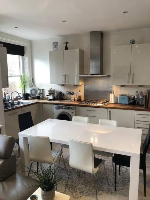 Leilighet Metropolitan Tranquility: Chic Flat Regent's Park London