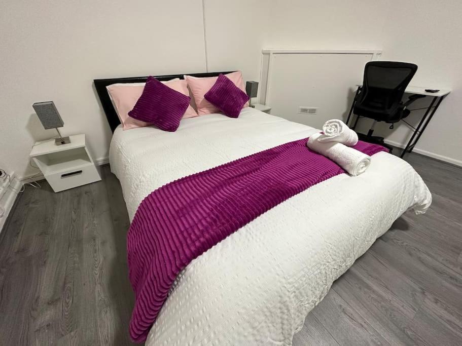 Appartement Super Double Bedroom Zone 1 Londen