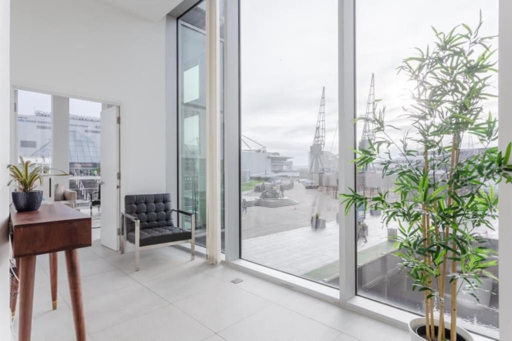 Luxury 1bed In Converted Warehouse Next To Excel Appartement Londen