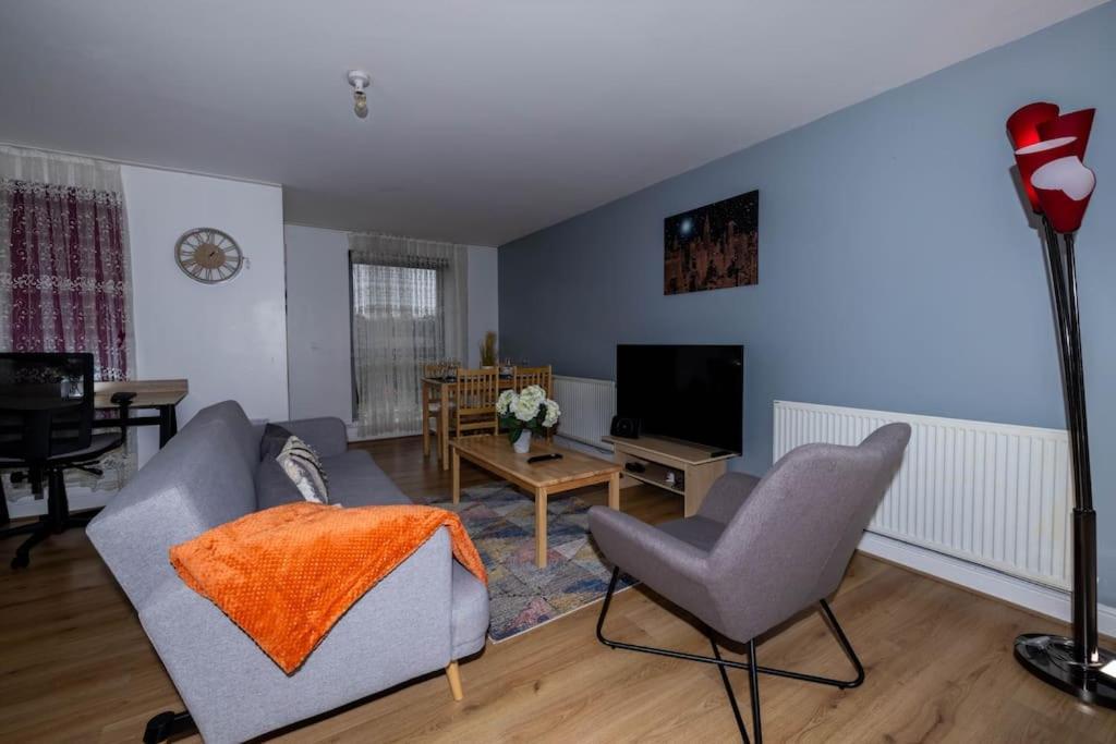 Pristine Relocation Pamers
