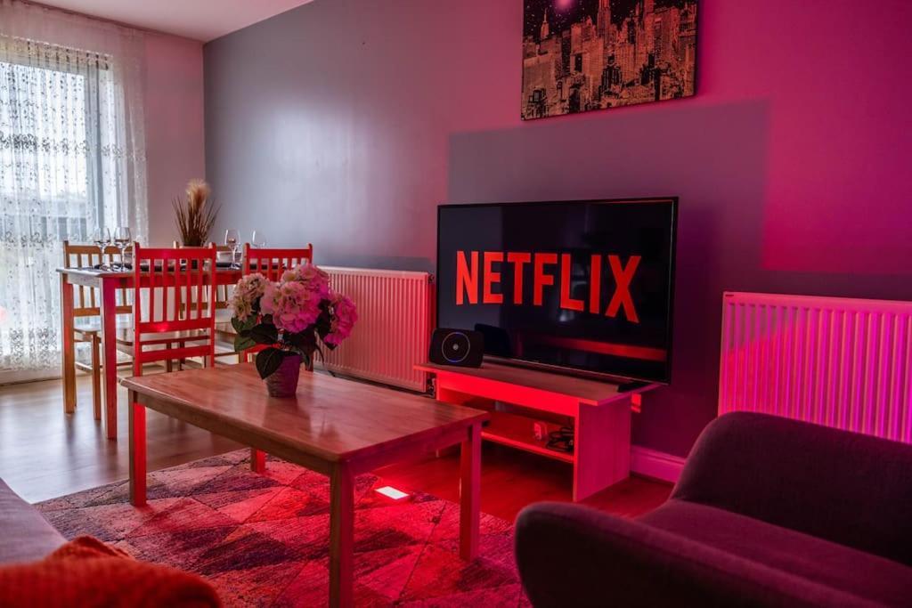 Pristine Relocation Pamers Appartement Londen