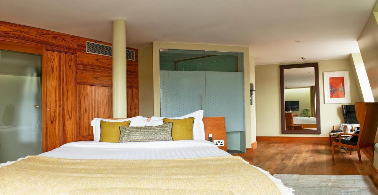 The Megaro - Kings Cross St Pancras, 5* Londra