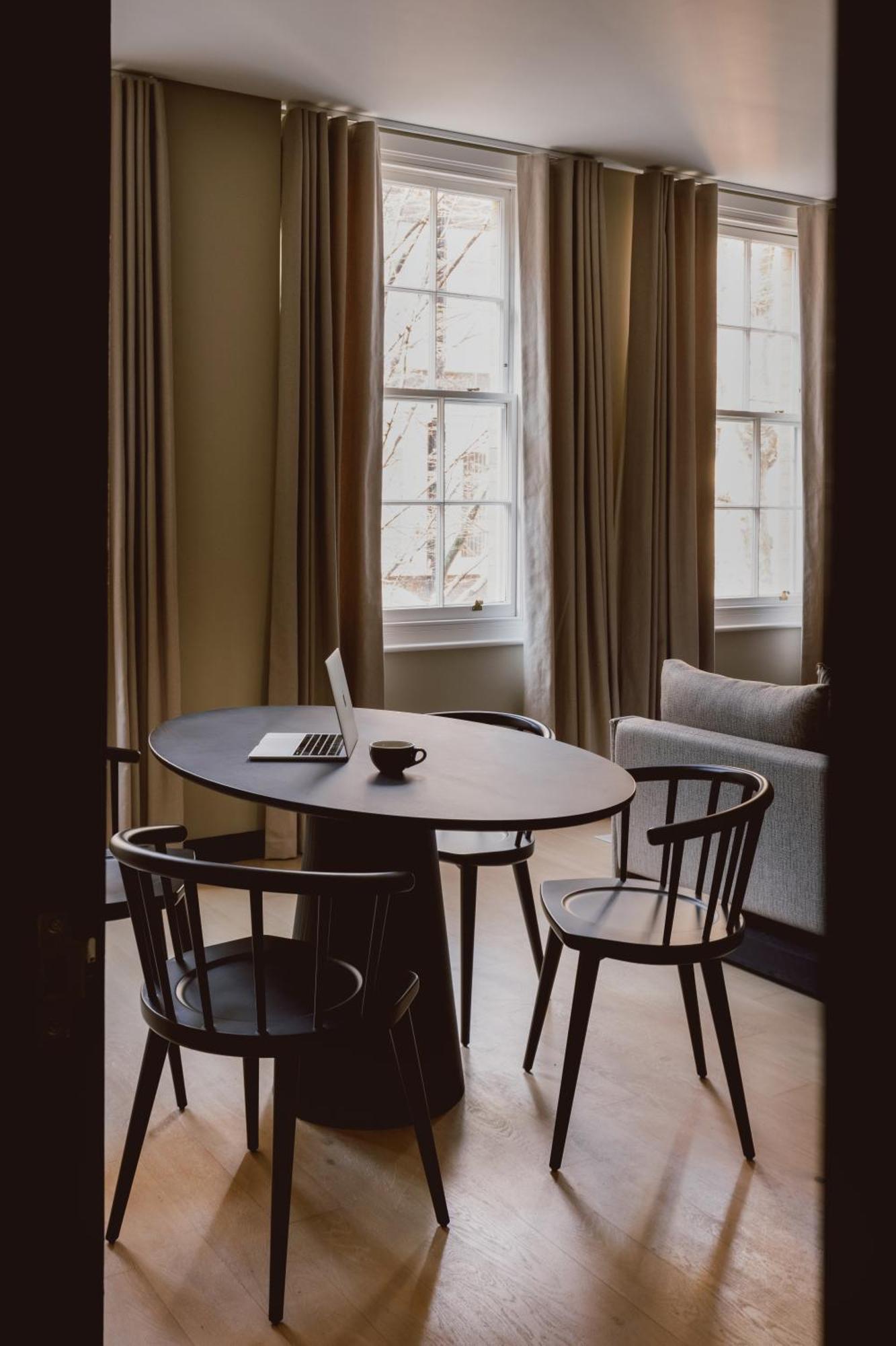Aparthotel Native Kings Wardrobe, St Pauls 4*