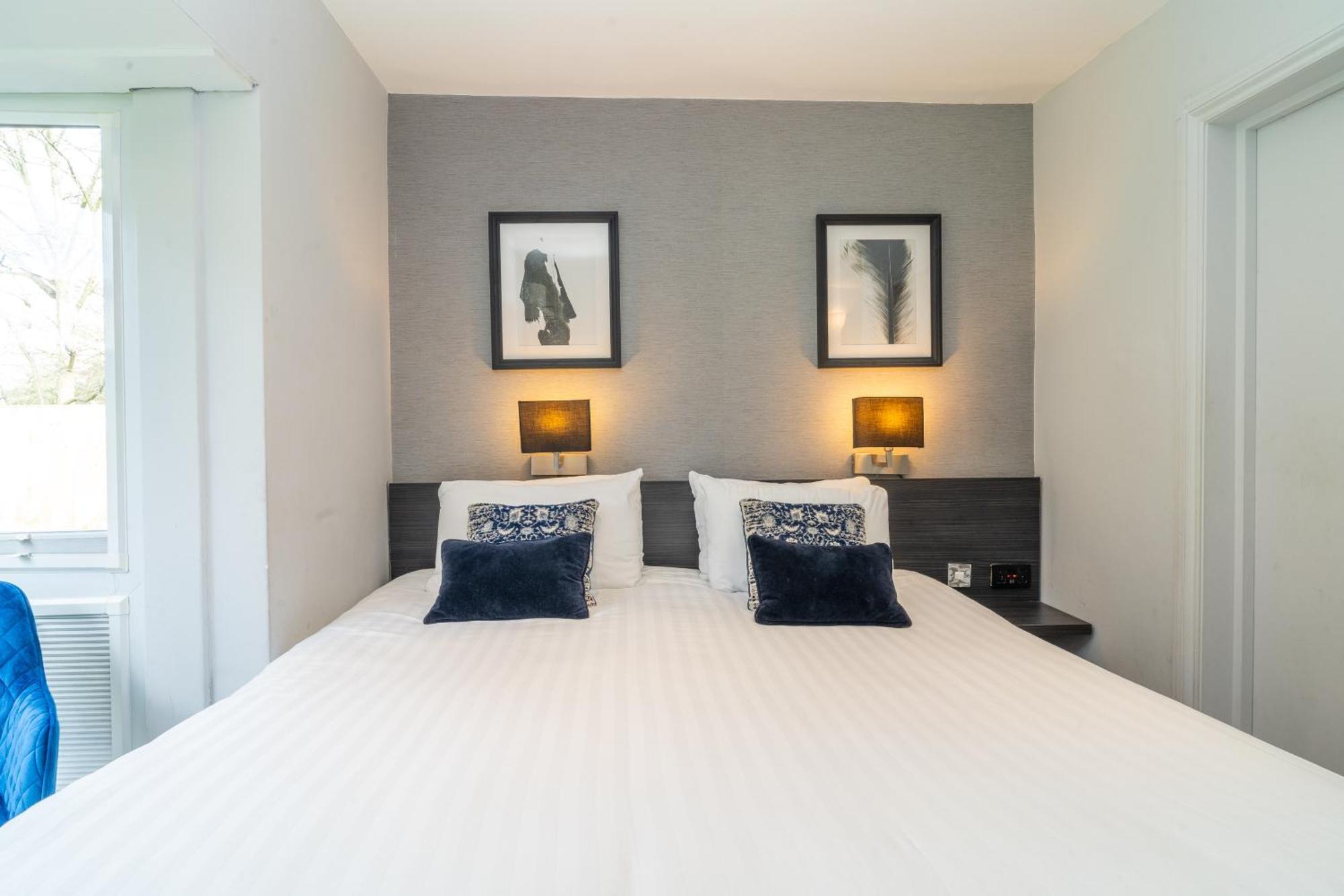 Croft Court 3* London