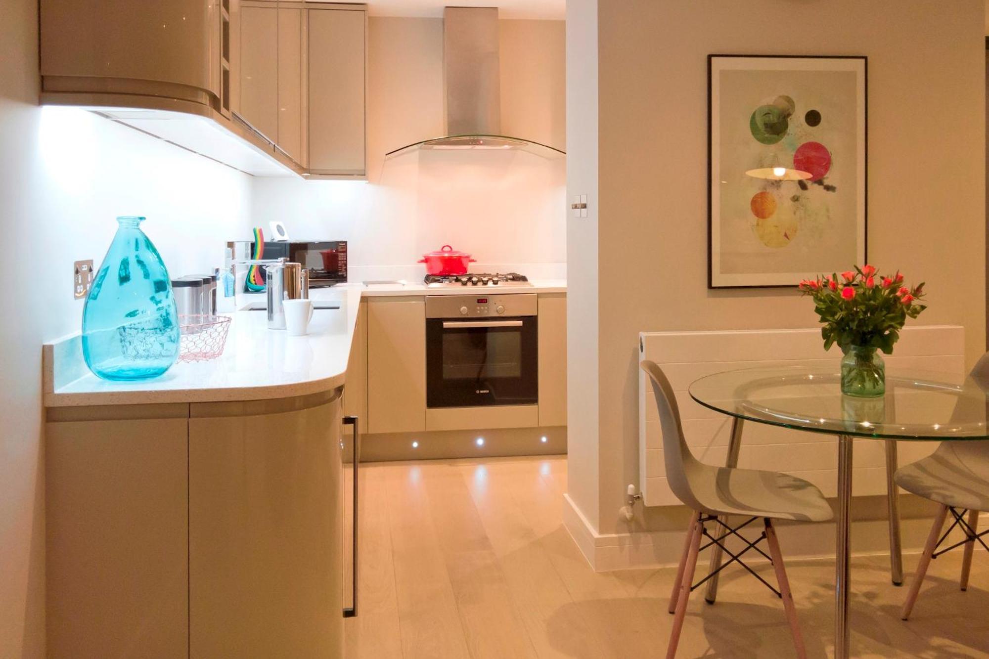 Madison Hill - Fernlea Garden 8 - One Bedroom Appartement Londres