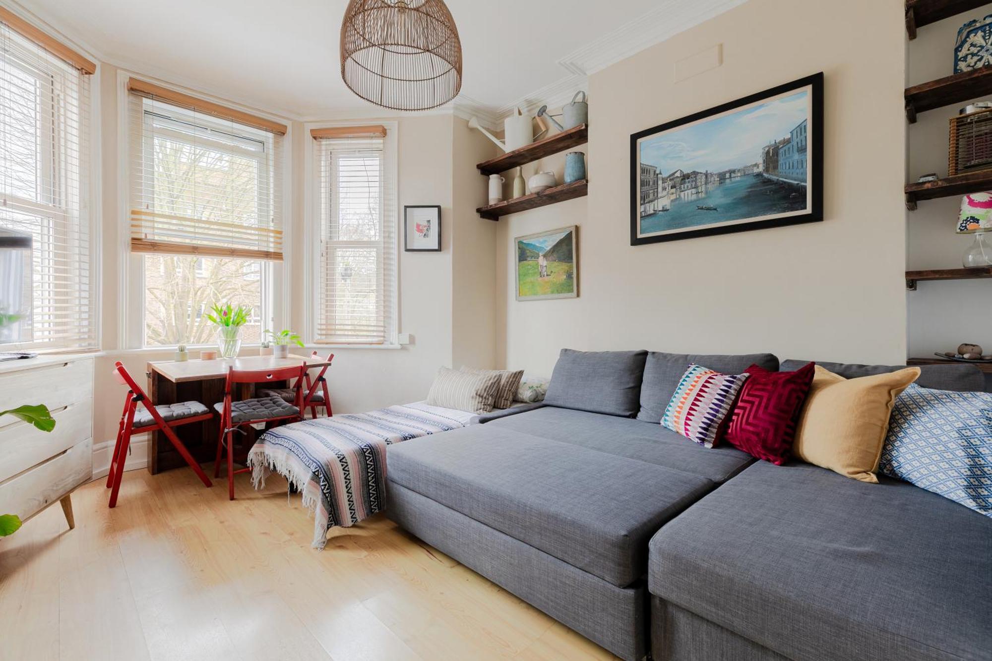 Appartement Artistic Pied-a-terre, Steps From The Tube, Moments From London's Heart *