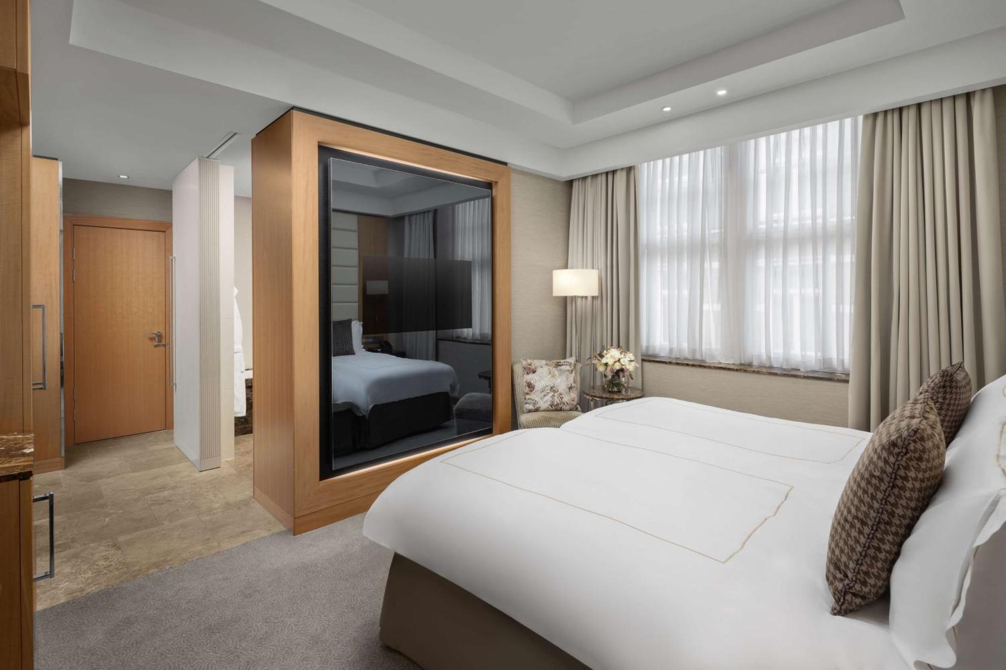 Conrad St Hotel London