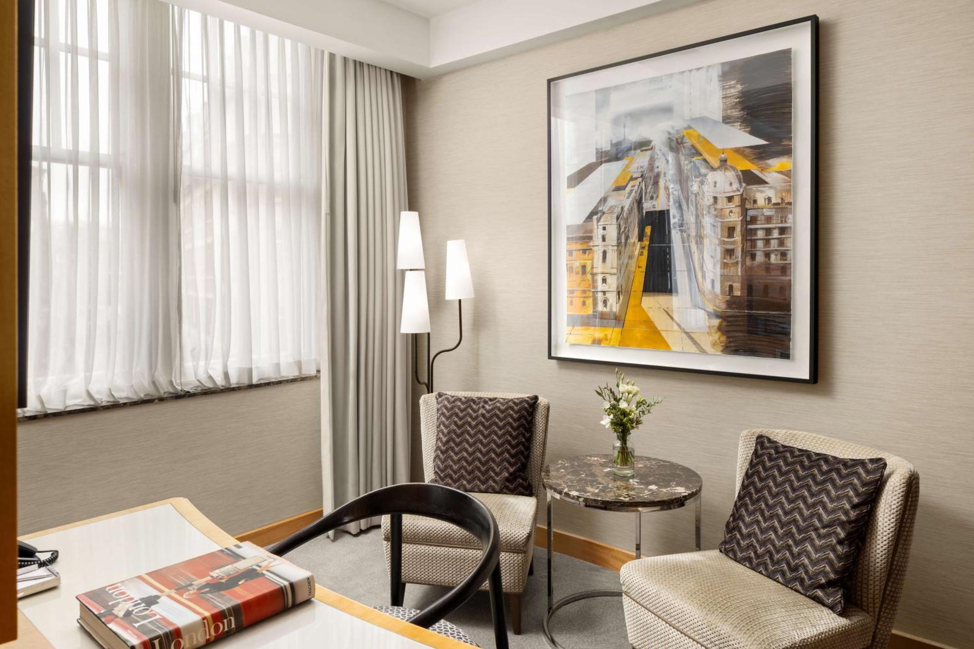 Hotel Conrad St