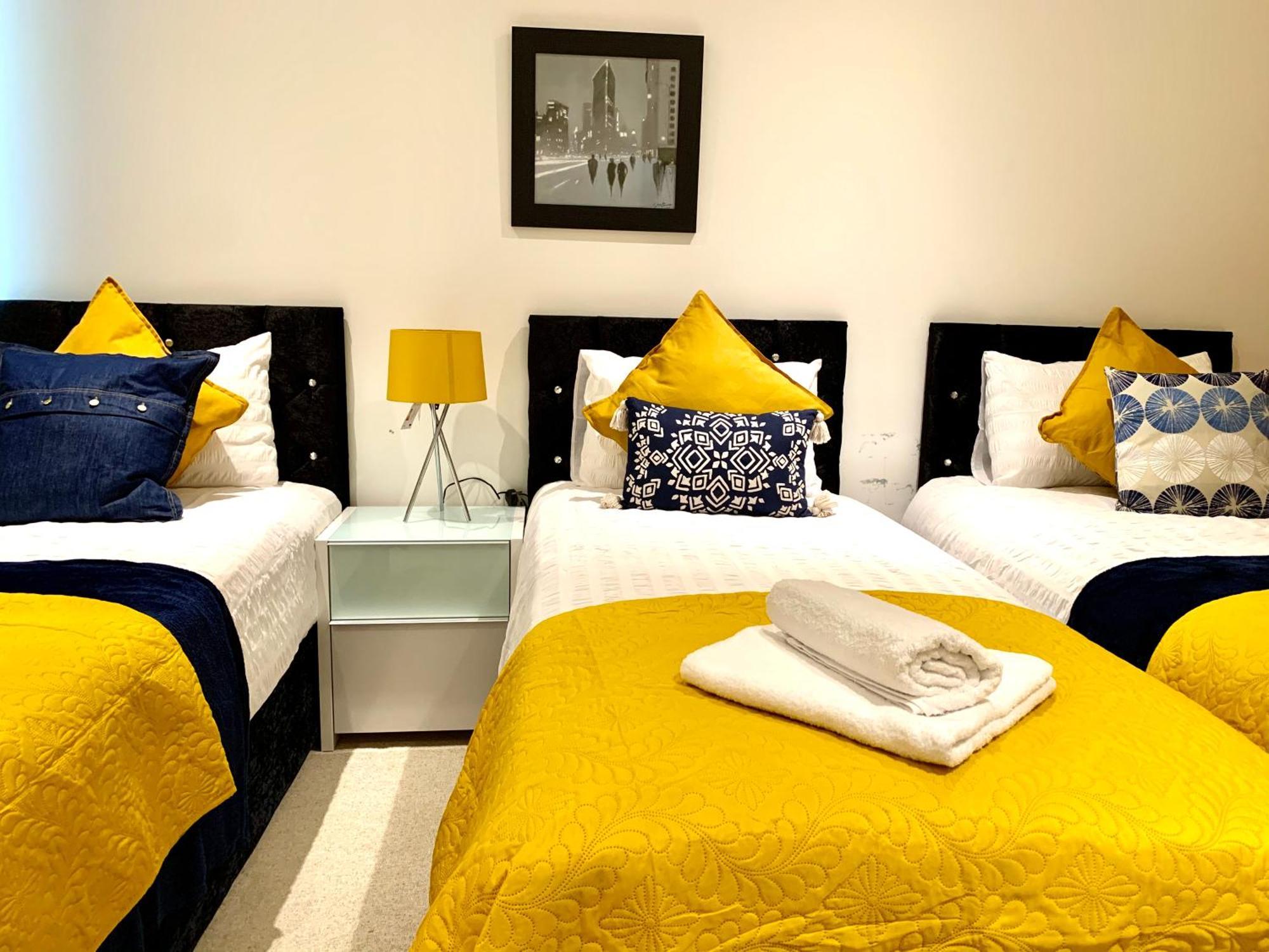 Dockland Excel 2 Bedroom London