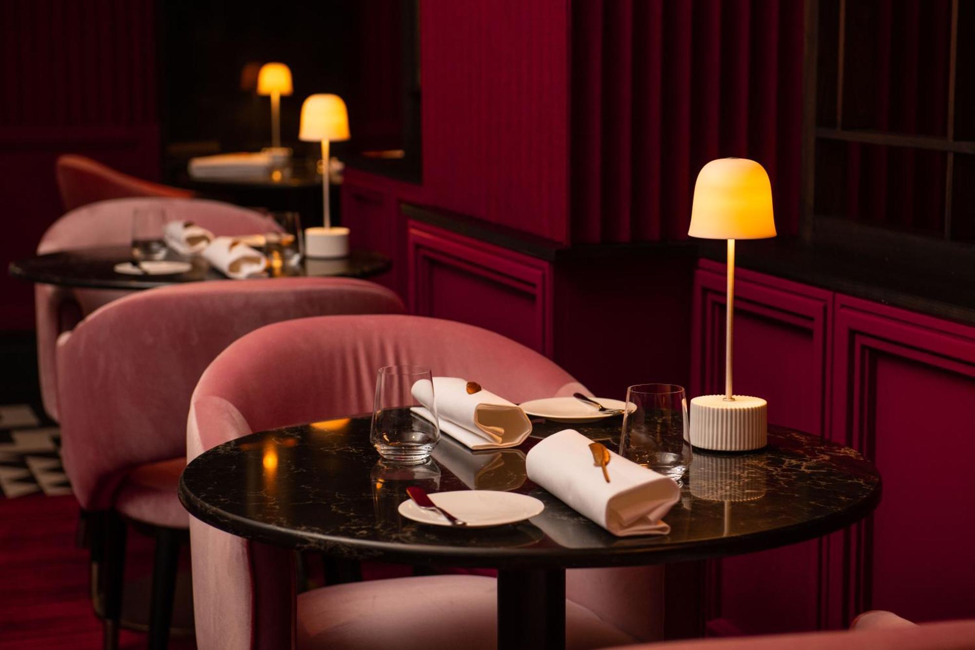 Hotel Conrad St 5*