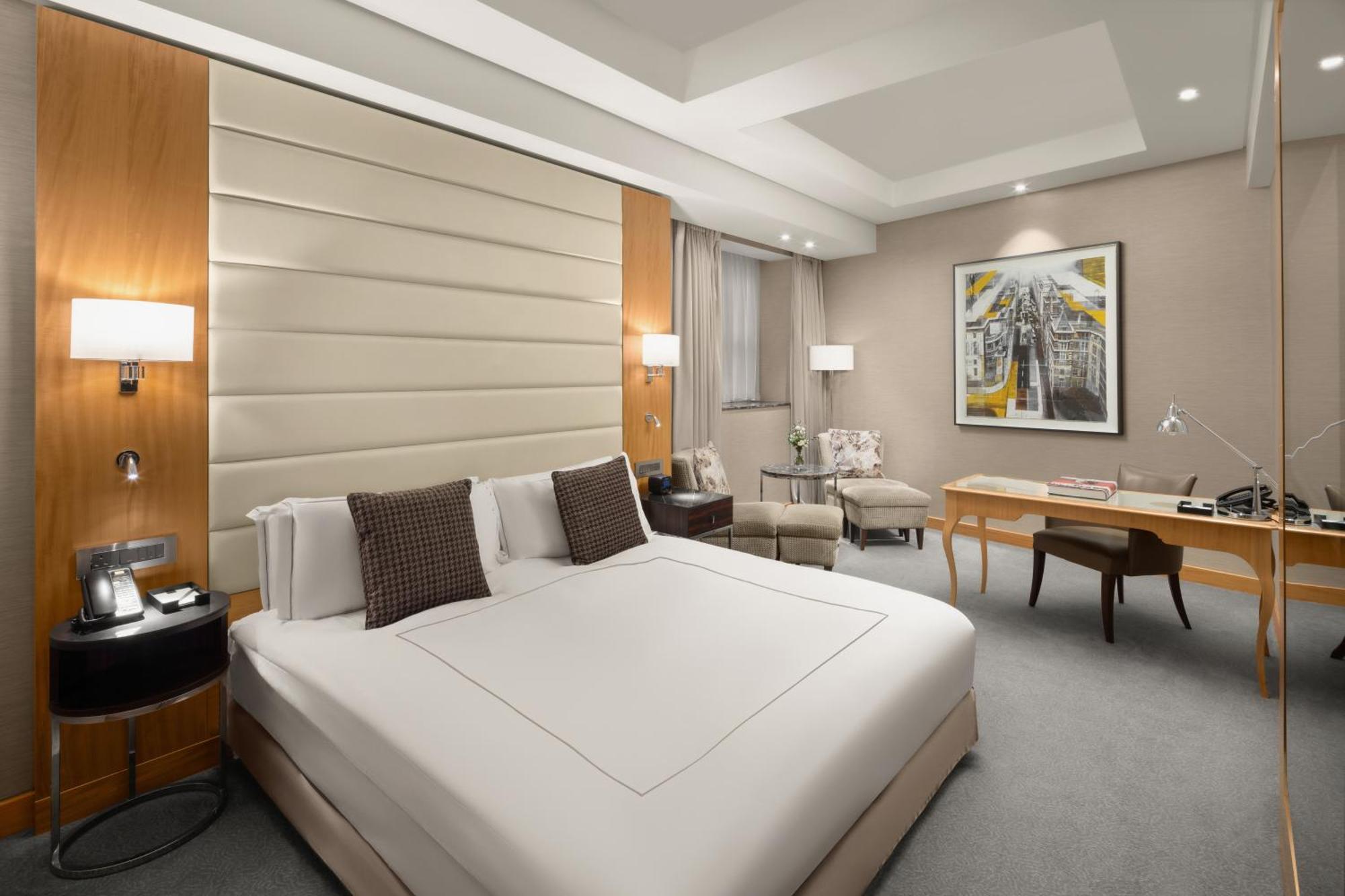 Conrad St 5* London