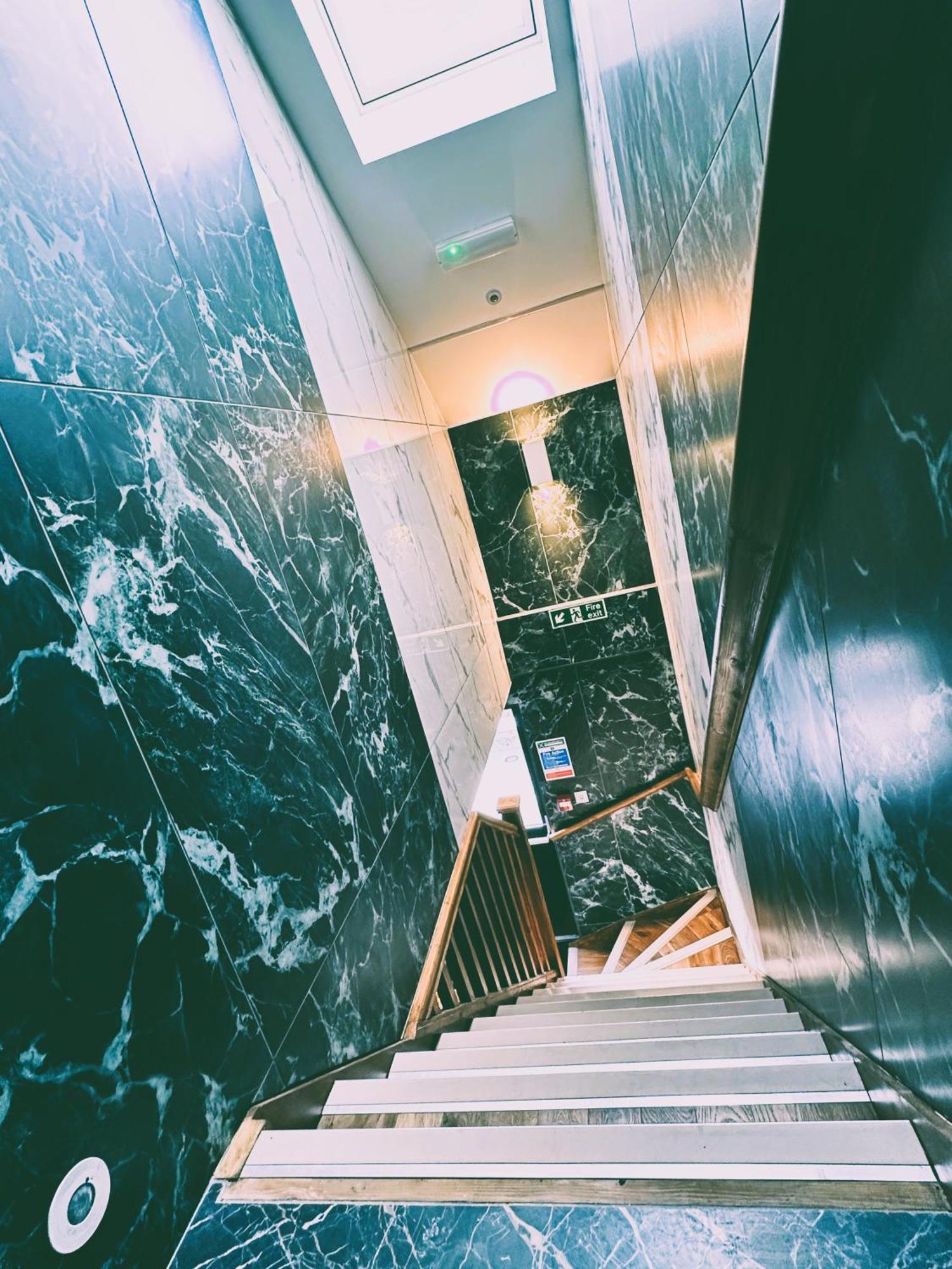 Fountain Hotel 2*