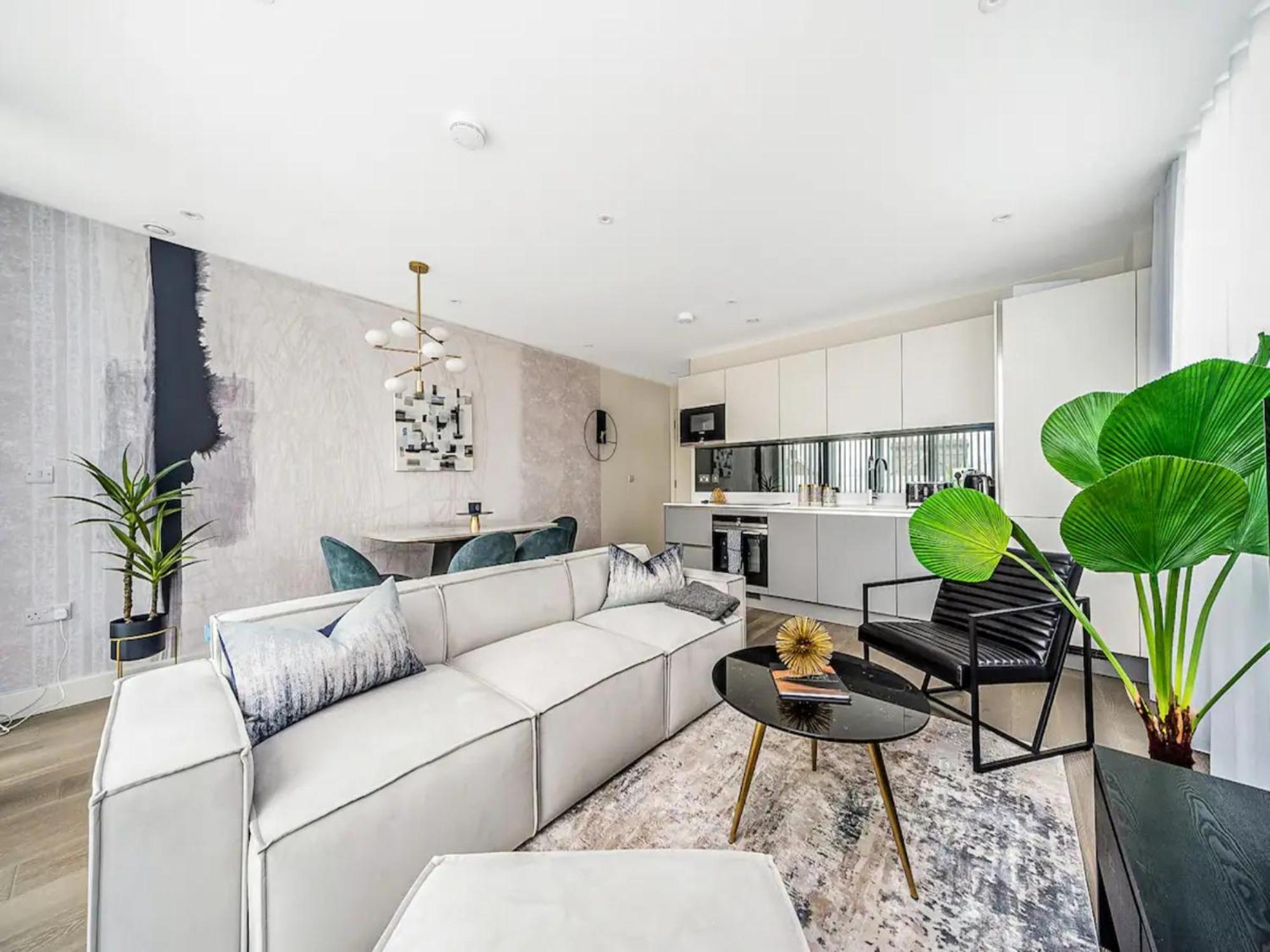 Pass The Keys Penthouse Oasis In Trendy Fulham
