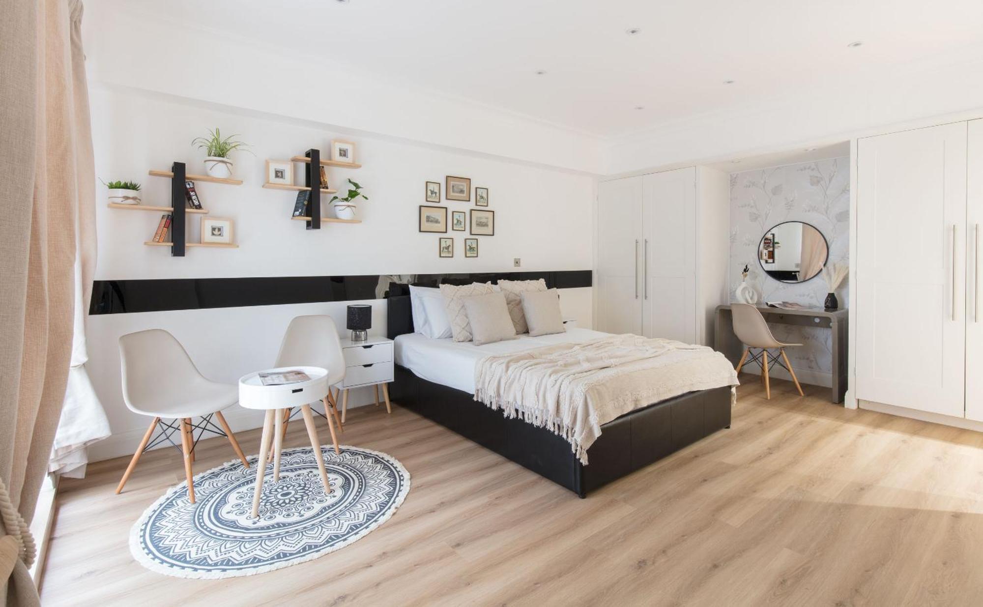 Spacious Quiet 4bedrooms 6beds House With Private Garage 5min Walk To Paddington Station *