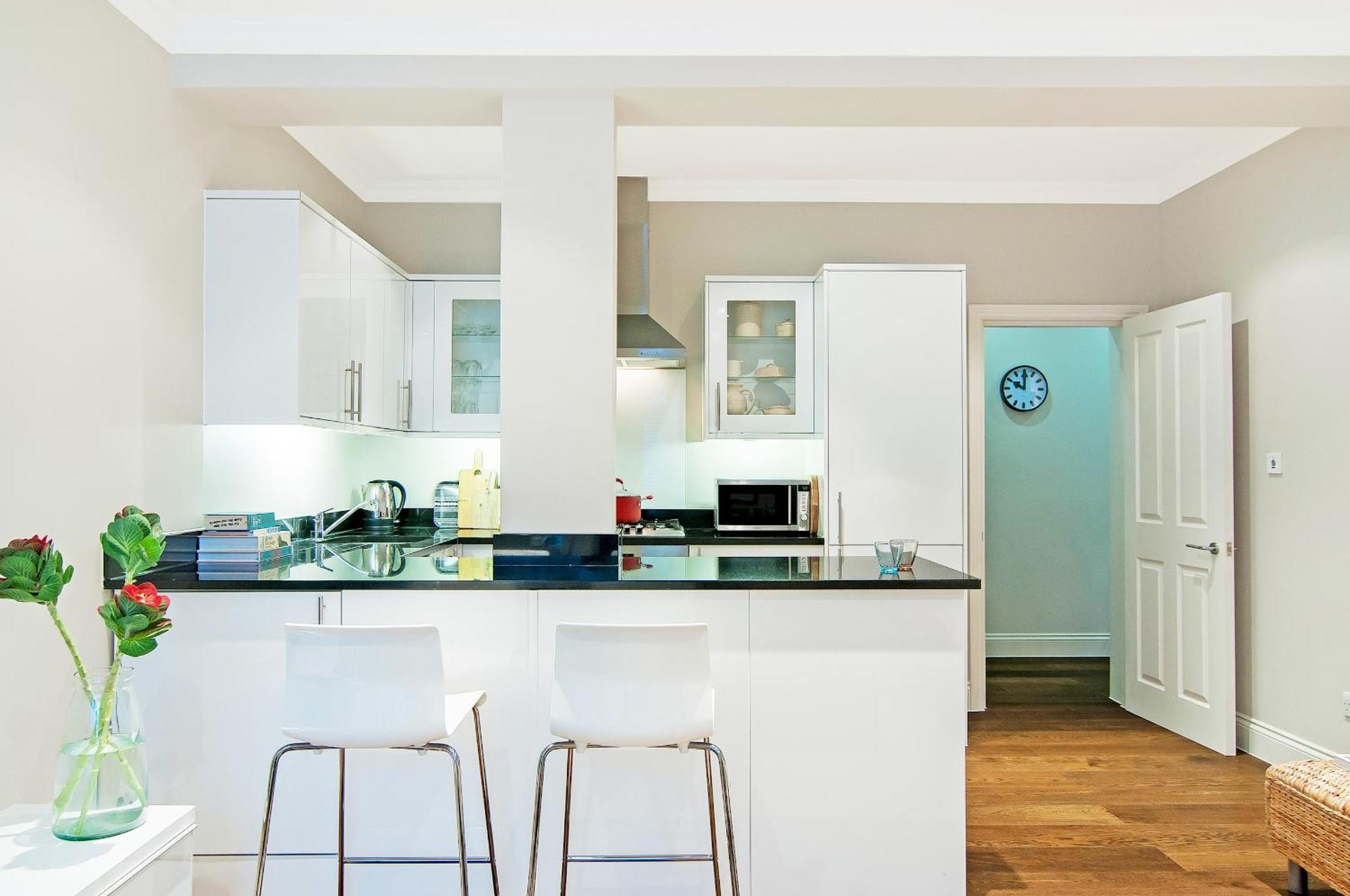 Apartment White Hill House 1 London