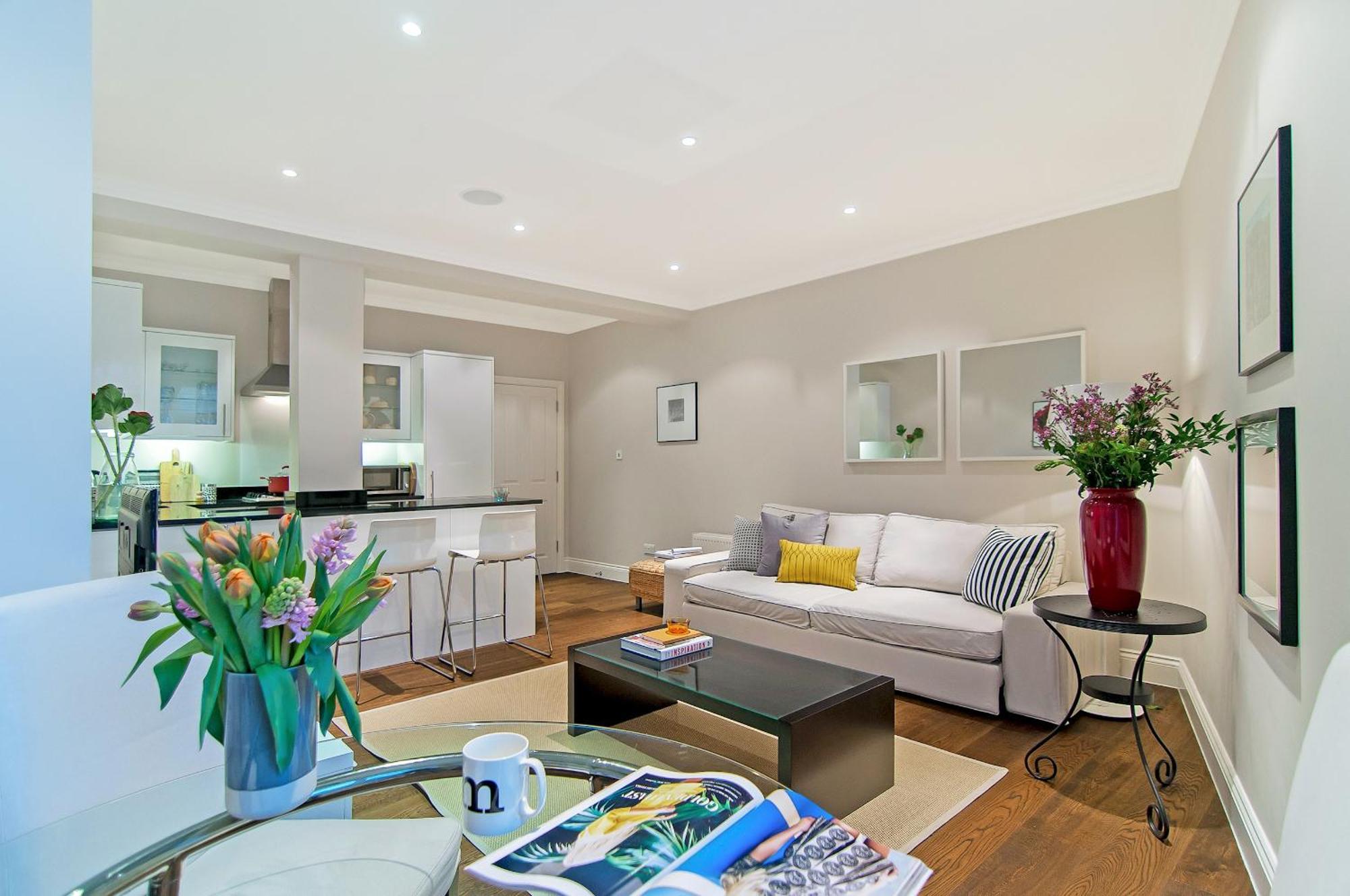 Apartment White Hill House 1