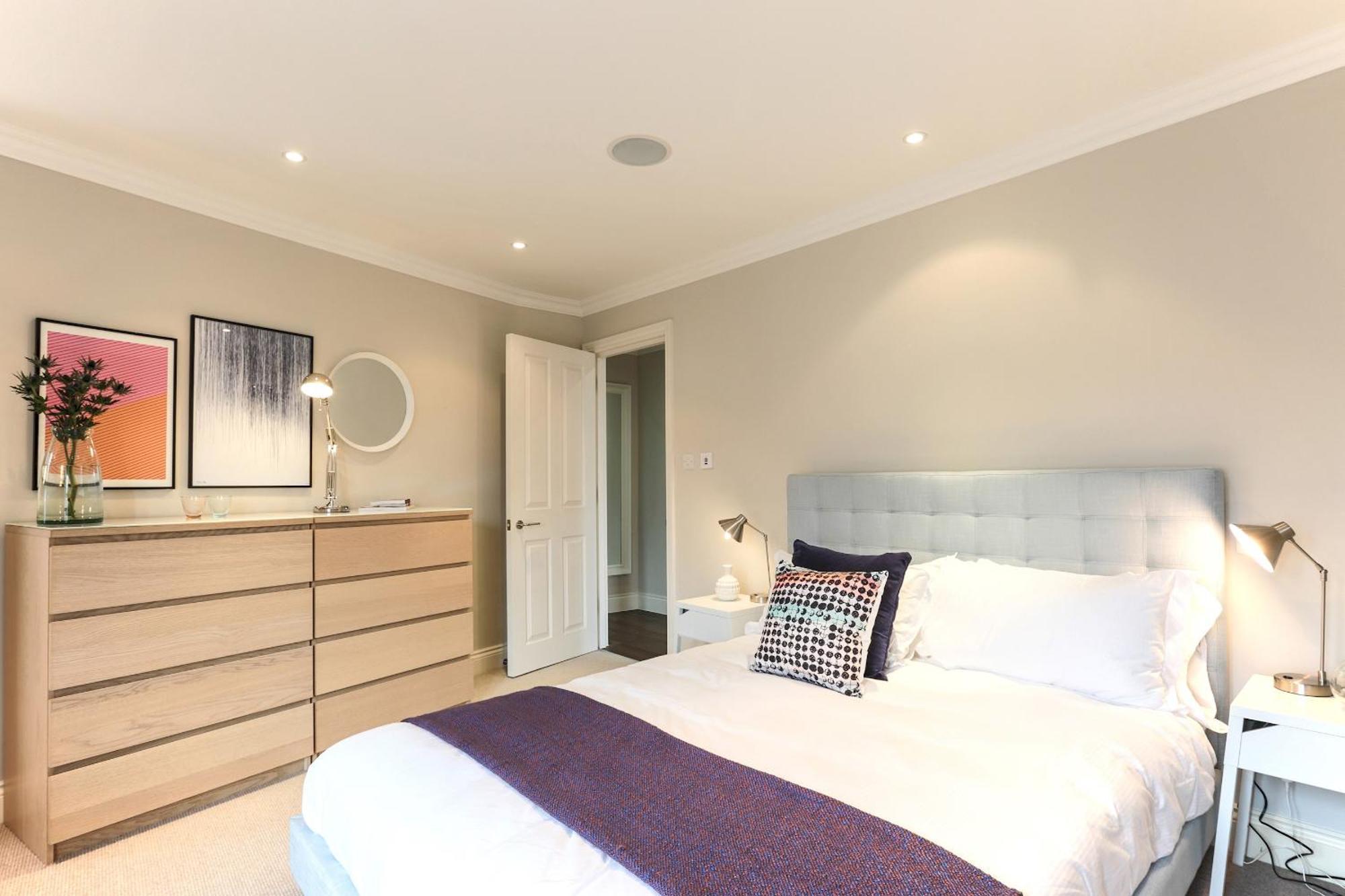 Madison Hill - White Hill House 5 - 3 Bedroom Flat