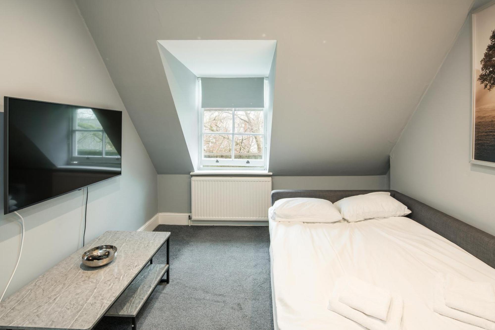 Heart Of Kensington And Chelsea,2 Bedr