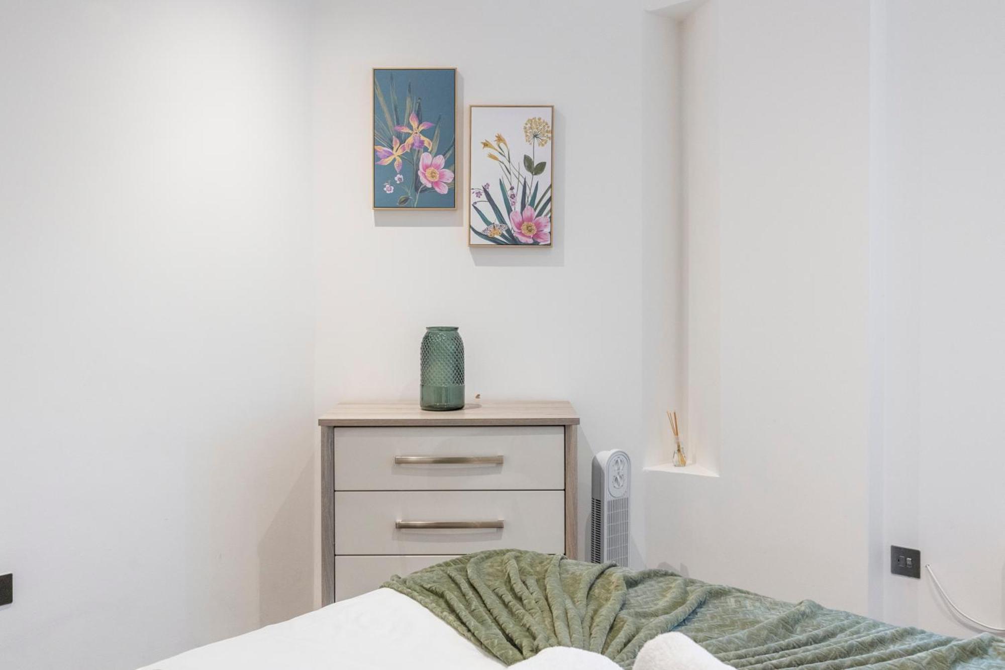 Appartement Bright And Spacious - Excellent Location *