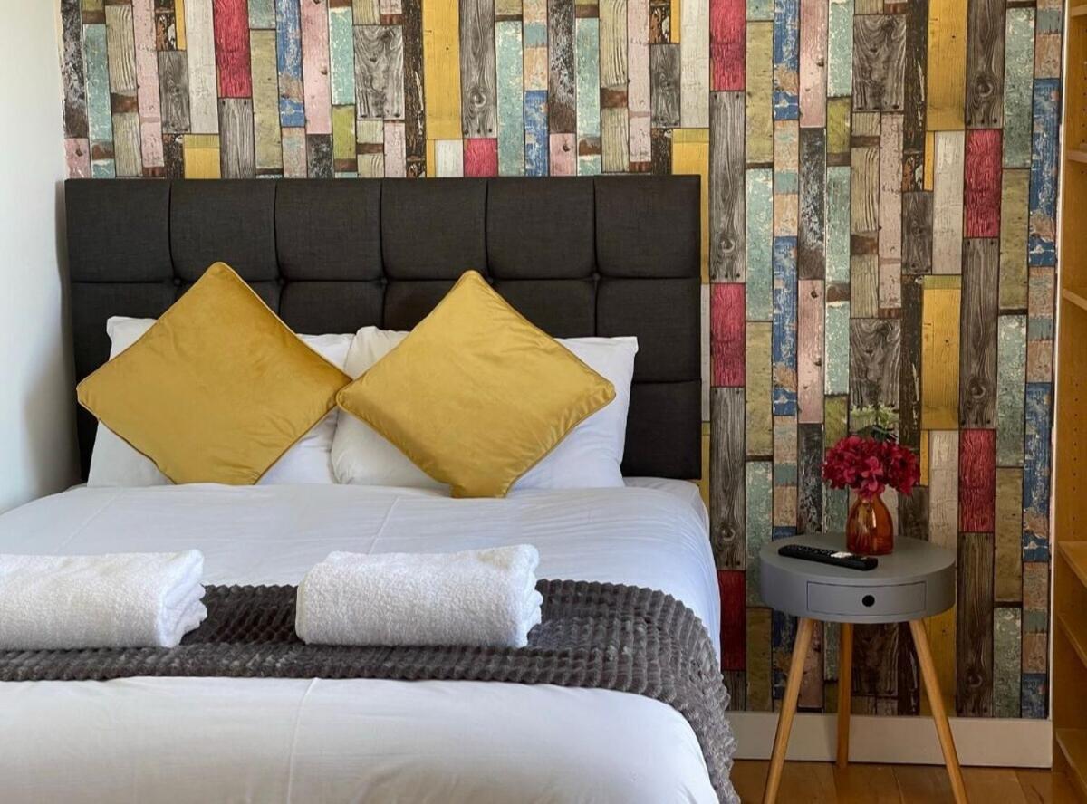 Portobello Road Artistic 'budget' Appartement