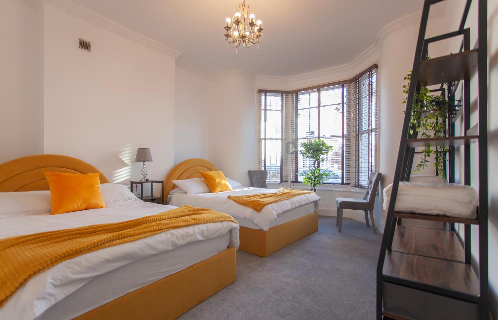 Templar Large Garden Flat * London