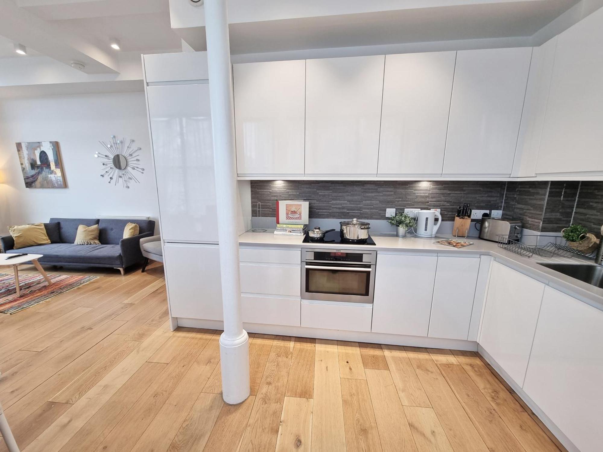 Shard View Apartment