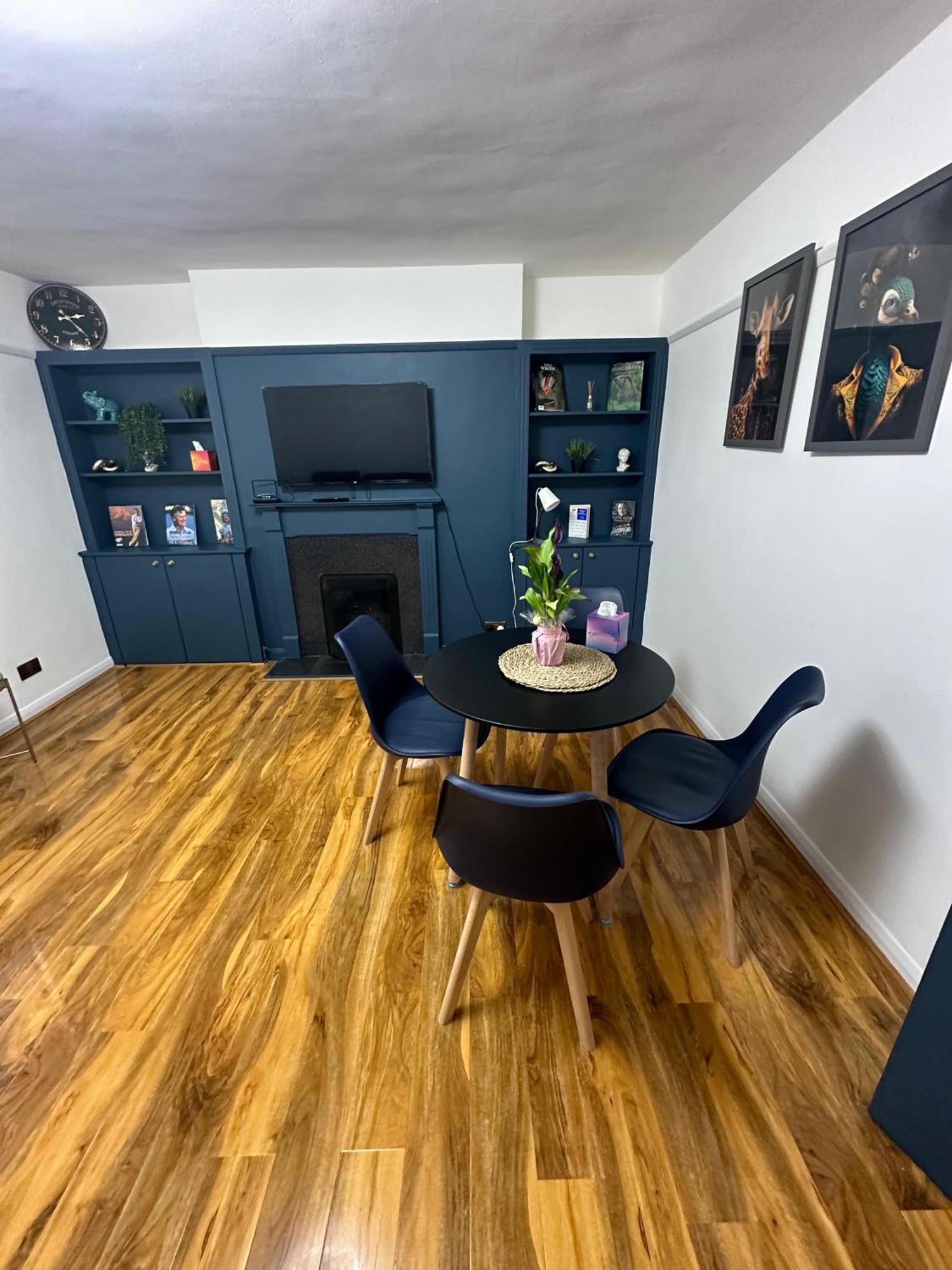 Leilighet Elegant 2 Bedroom Flat In Chiswick Near Tube Stations *