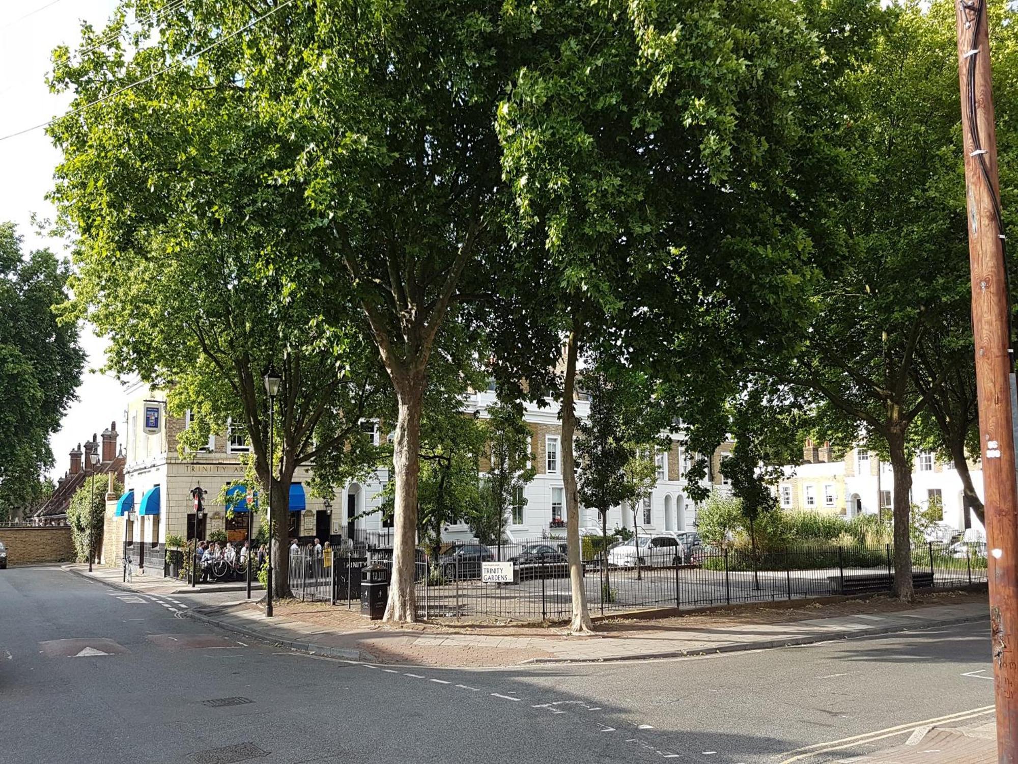 Arty Escape In - Zone 2 London