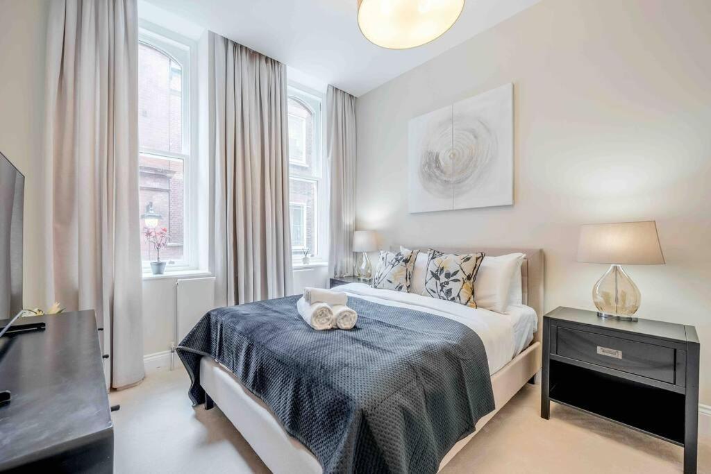 Apartment The Mayfair King