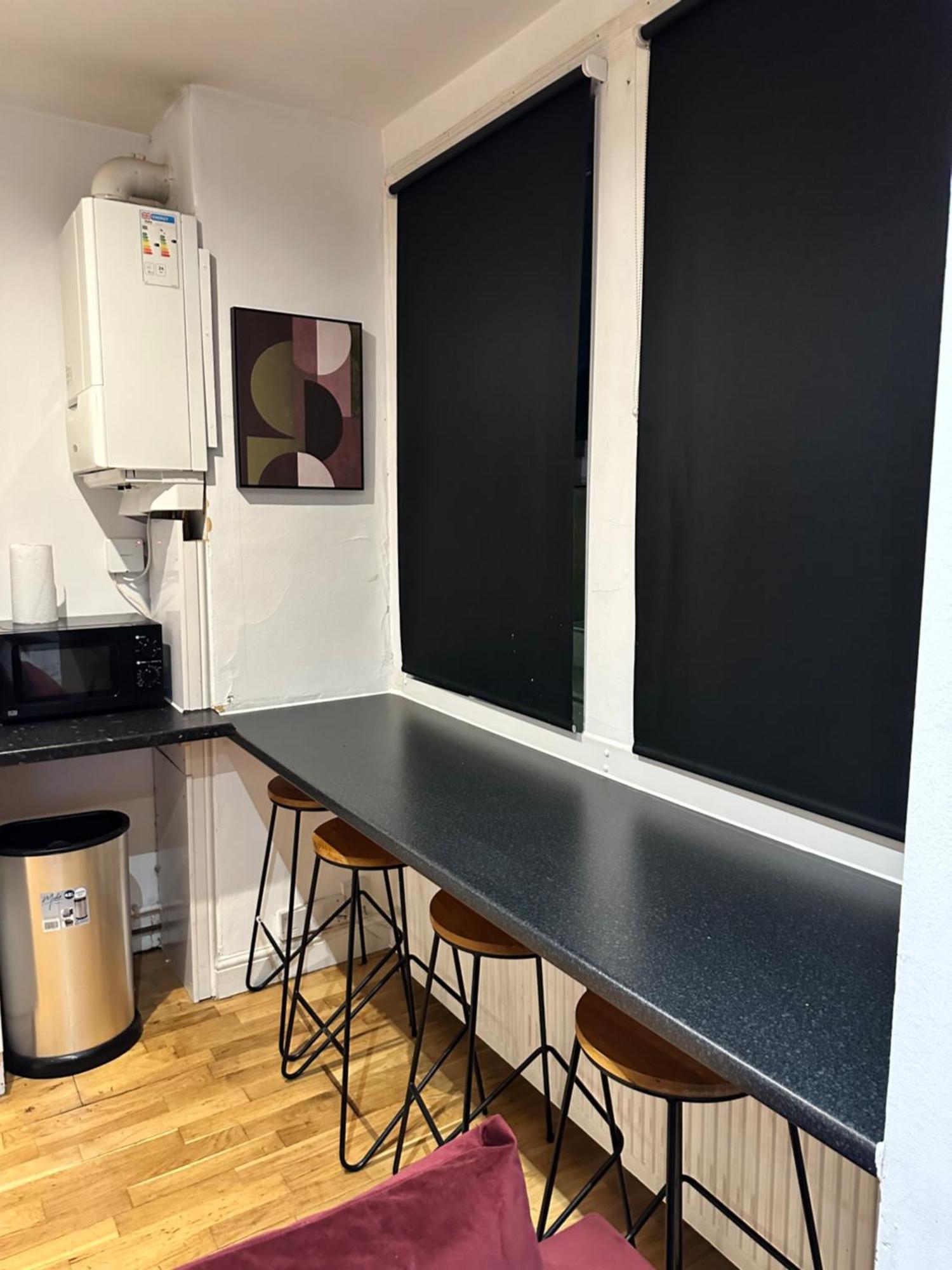 2 Bed Away From Tooting
