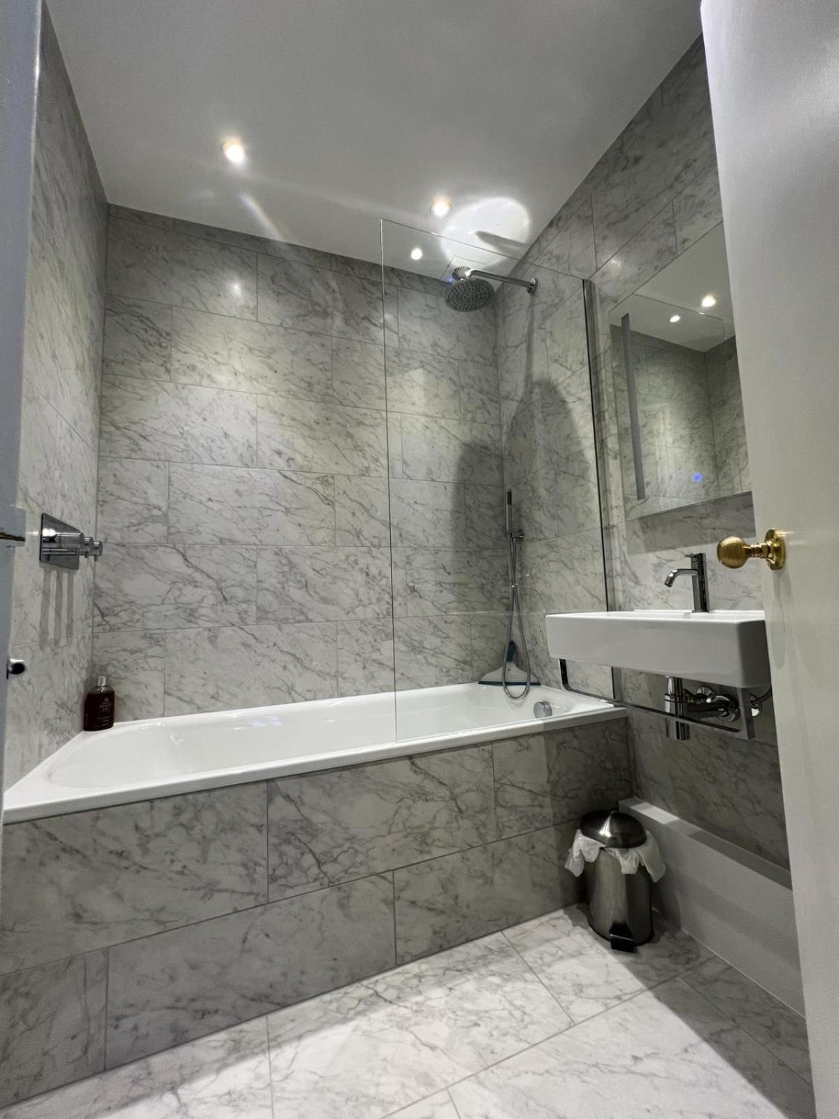 Lejlighed Olympia W14 Two-bedroom *