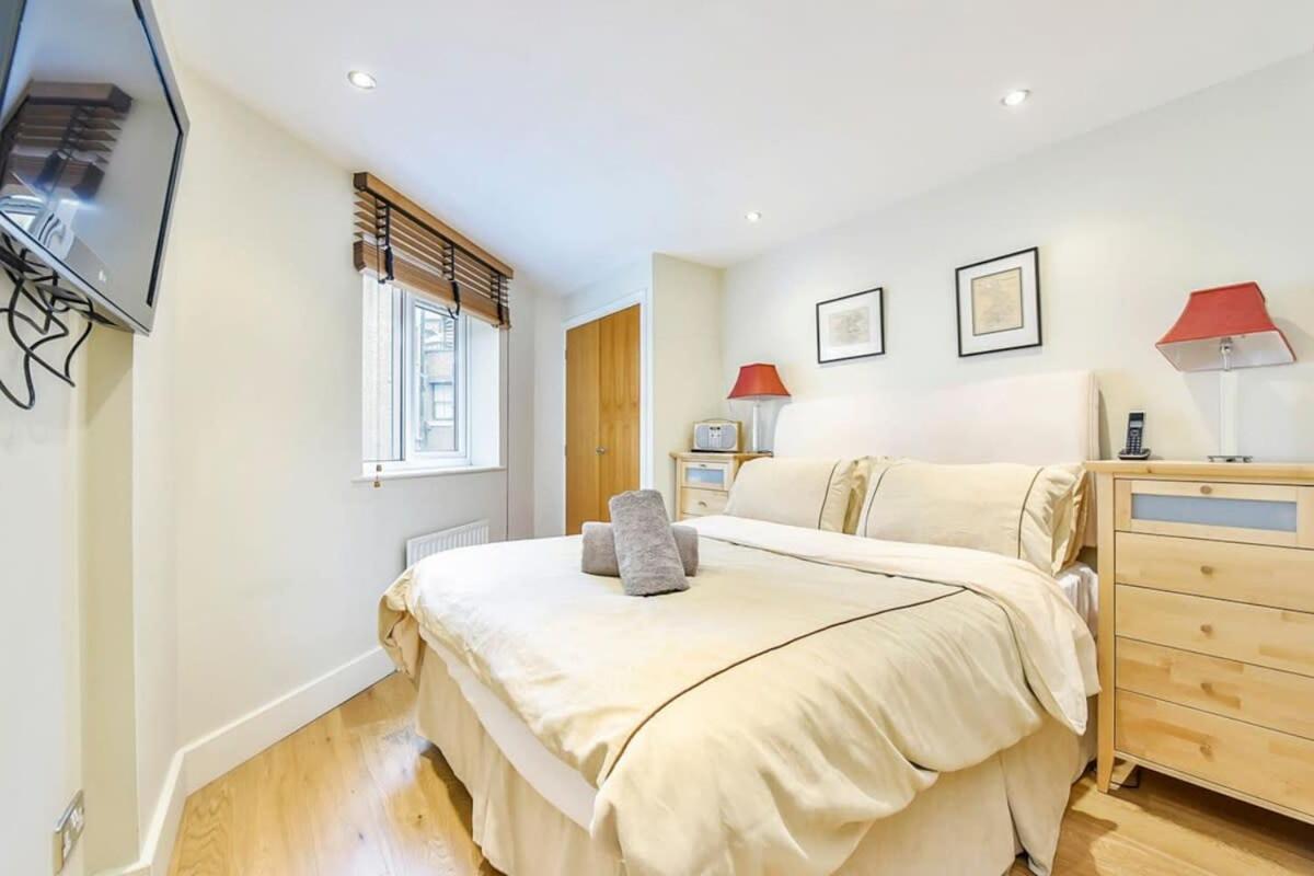 Apartment West End & Theatre-land 2 Beds & 2 Baths