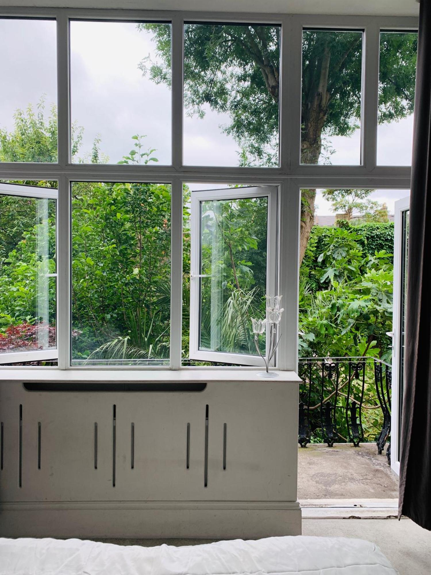 Stunning Holland Park- Sleeps 6 * Londen