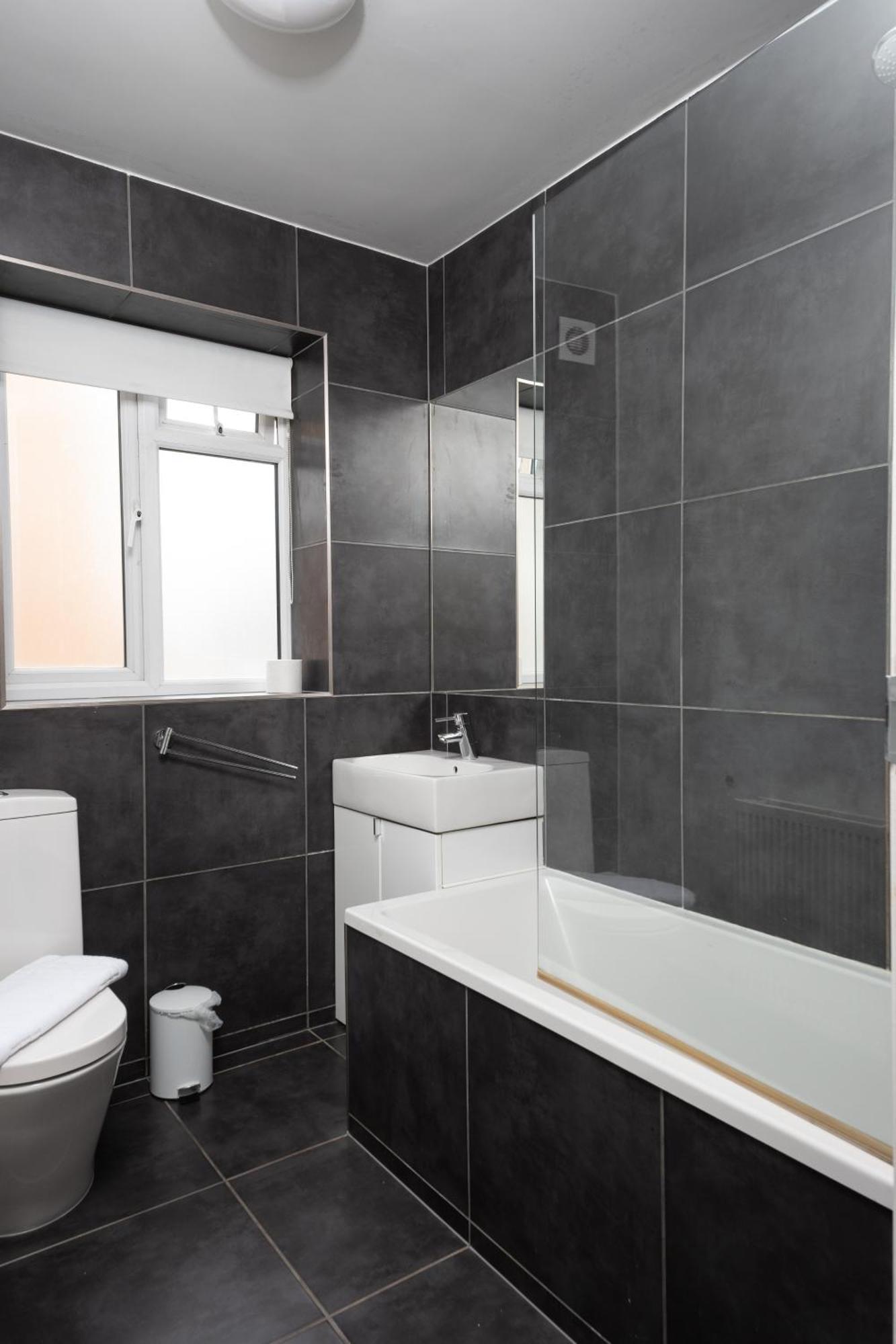 Argyle Aparthotel 3*