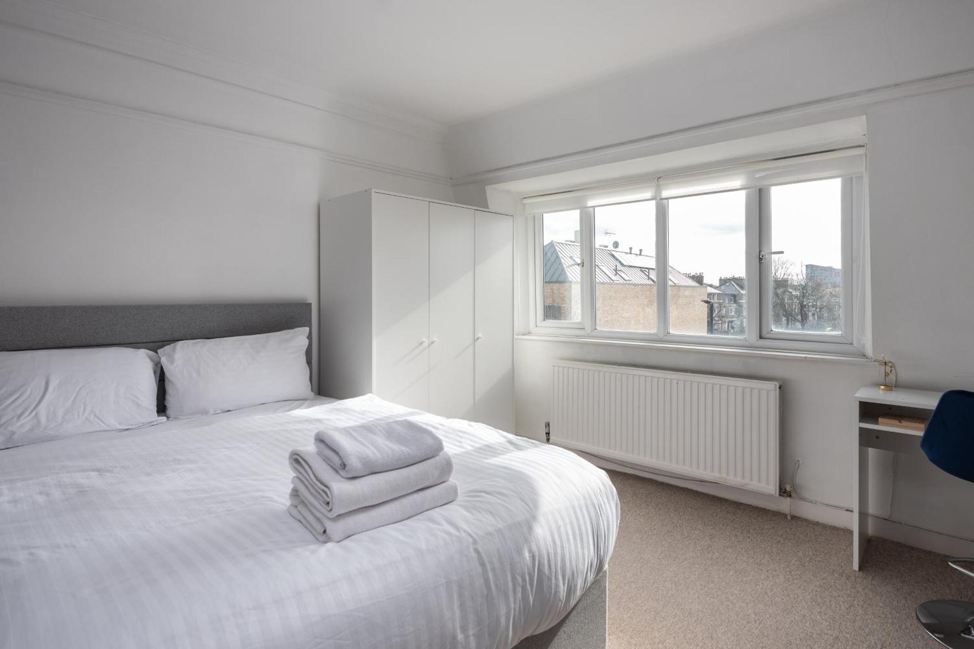 Argyle Aparthotel