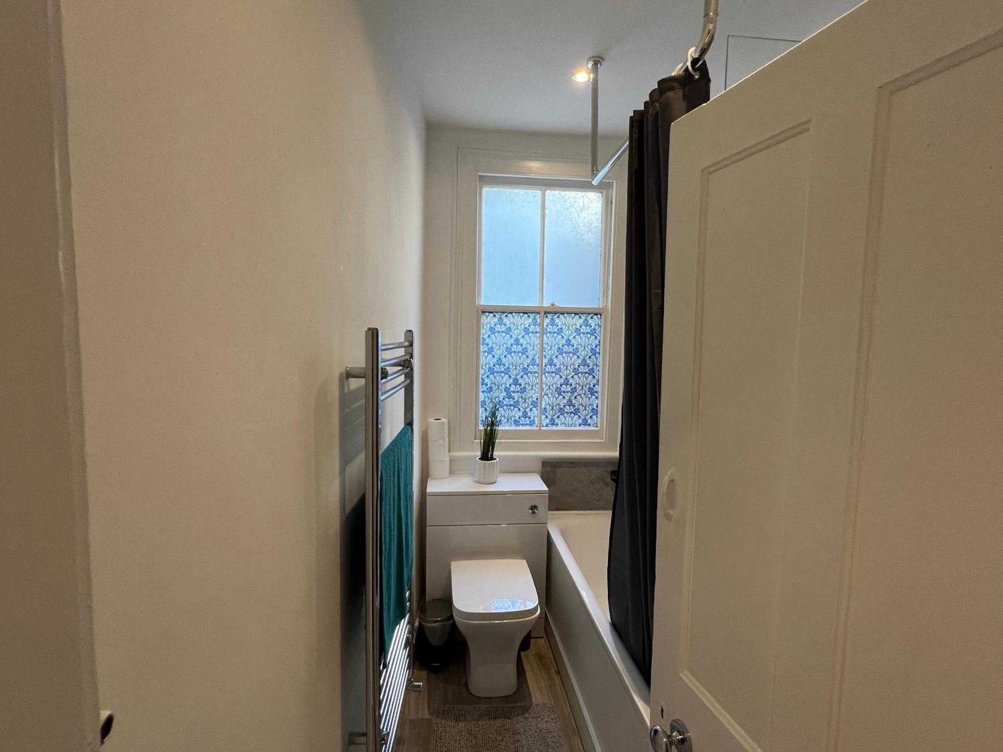 2 Bedroom Flat 10 Min Walk To Tube Appartamento Londra