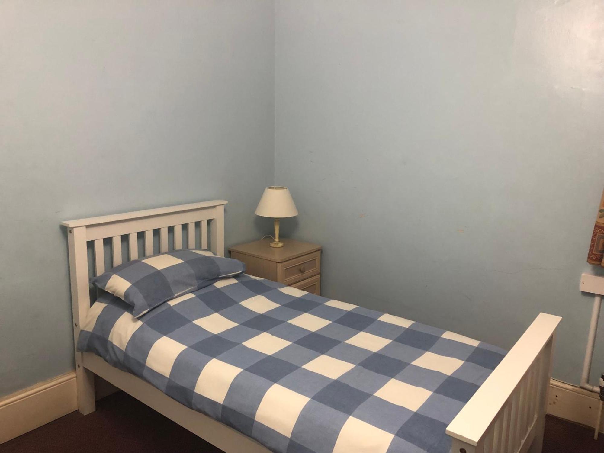 St. James's 3*