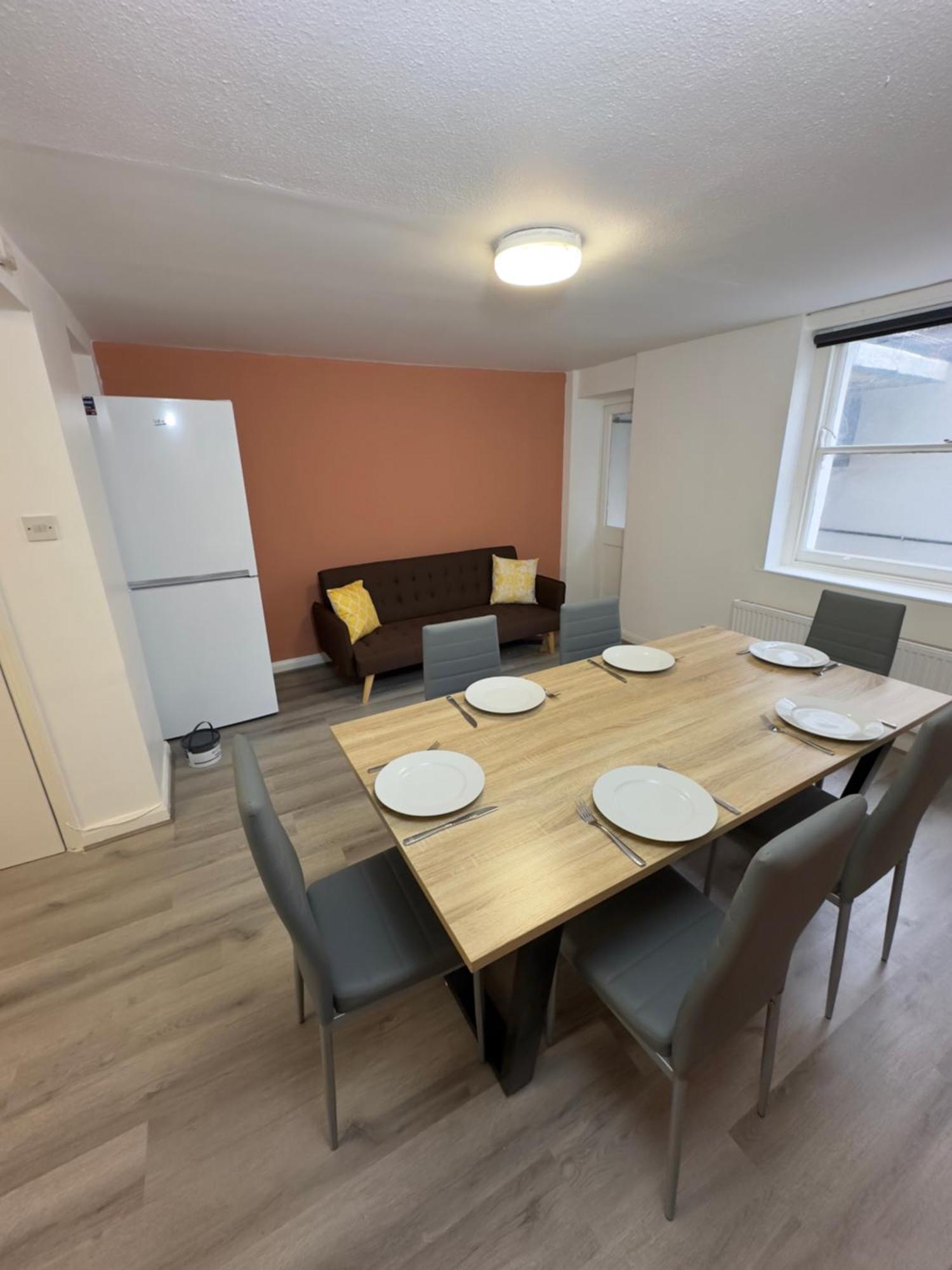 Newly Decorated 5-bed Hackney Townhouse Ferienhaus *