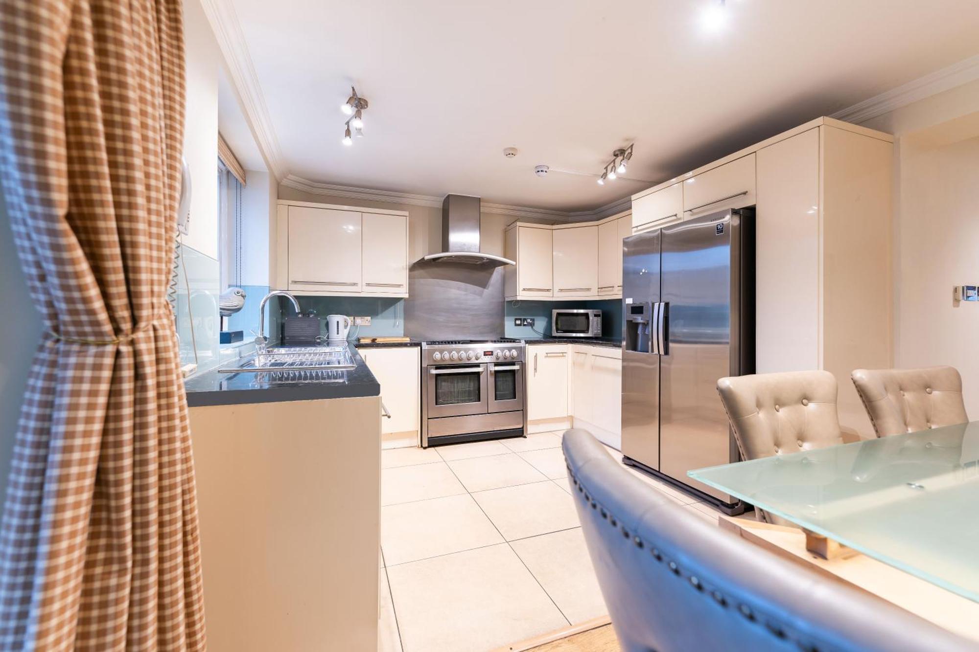 Appartamento Luxury 6 Bedroom House In Southwick Street