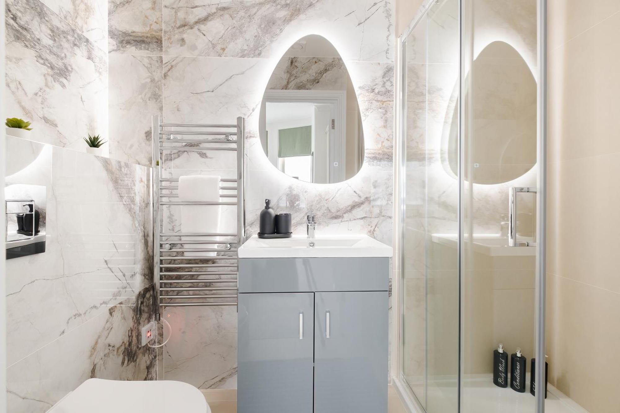 Luxury 2 Bedrooms In South Kensington Semesterbostad *