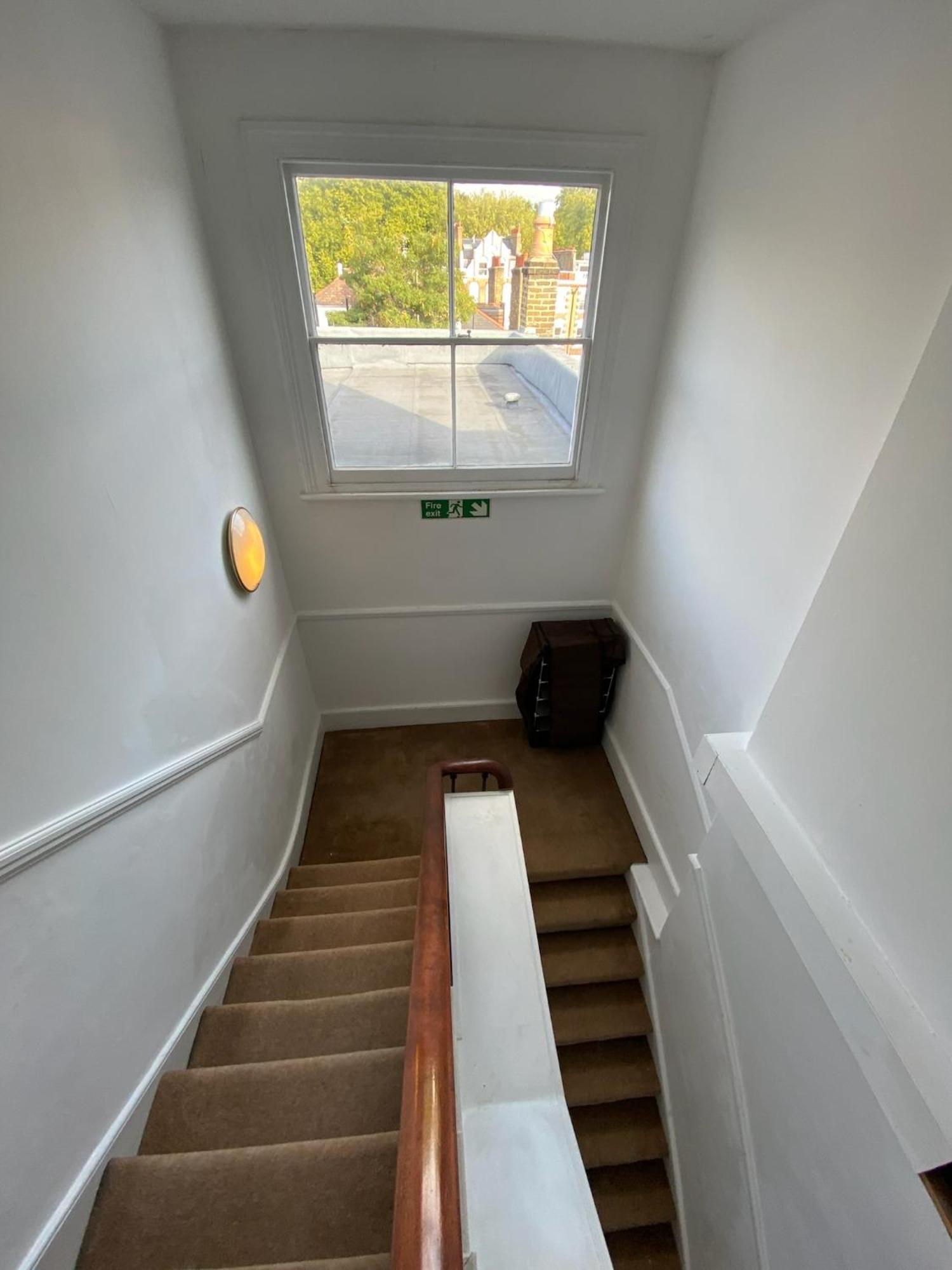 3 Bedroom Top Floor Kensington Lägenhet