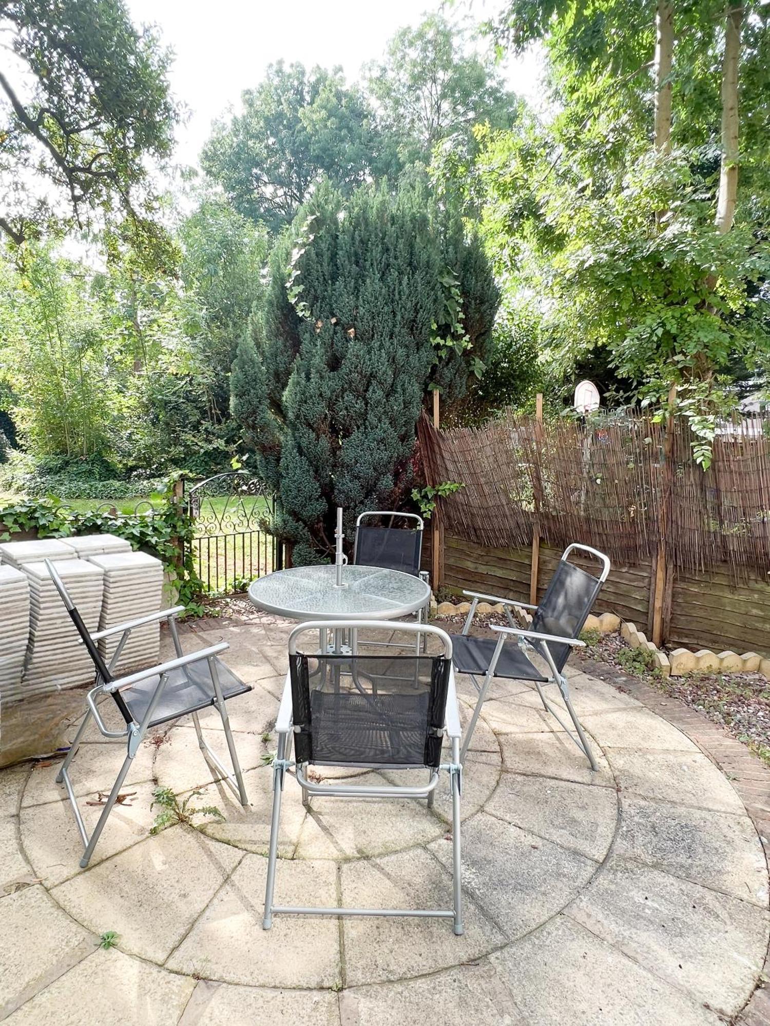 Cosy 3 Bedroom 3 Bathroom Flat With Private Garden- Maida Vale, Near Paddington Lägenhet *