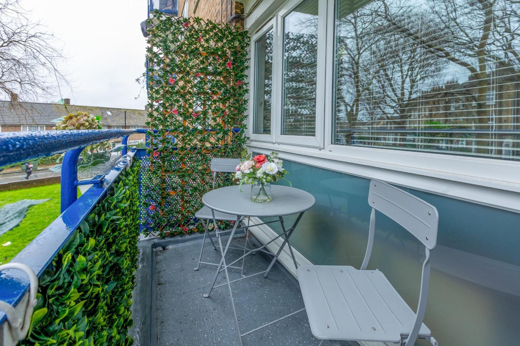Appartement Newly Refurbished 2br Wbalcony In Vibrant Peckham