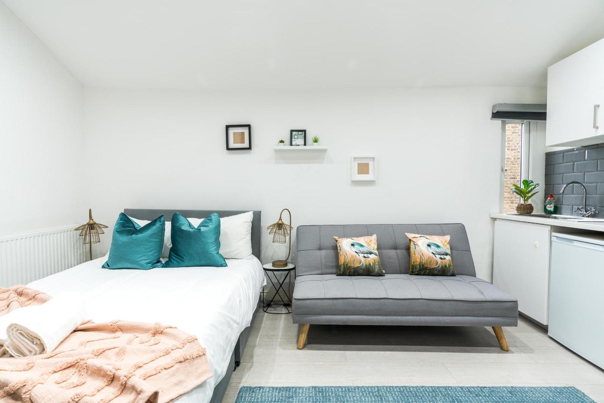 Apartment S3 Central-comfy,quiet Studio-balcony *