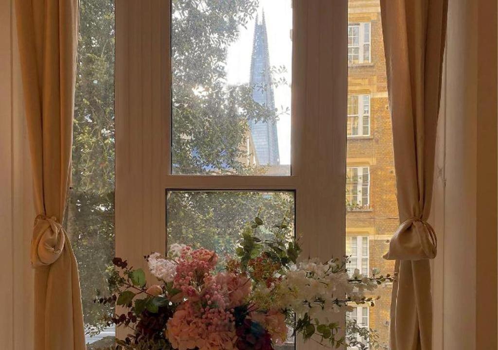 Tower Bridge Borough Market Bridge House Homestay