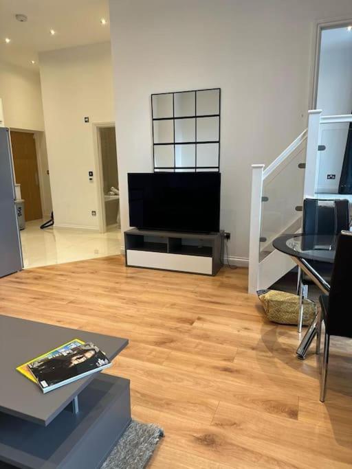 Chic Battersea Retreat * London