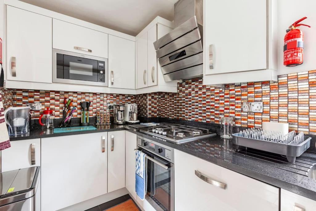 Lägenhet Clifton - Luxury 1 Bed Flat - 1 Min Walk To Tube *
