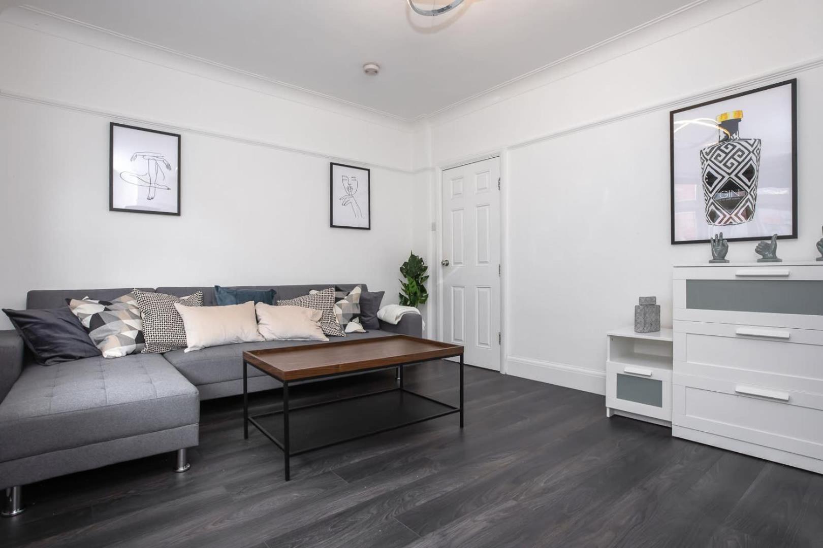 Modern 2 Bed In Prime Camden Sleeps 6 Appartamento *
