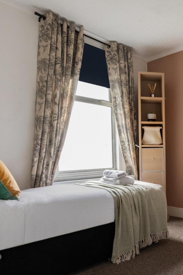 Perry Place - Forest Hill- 3 Bed House Holiday home