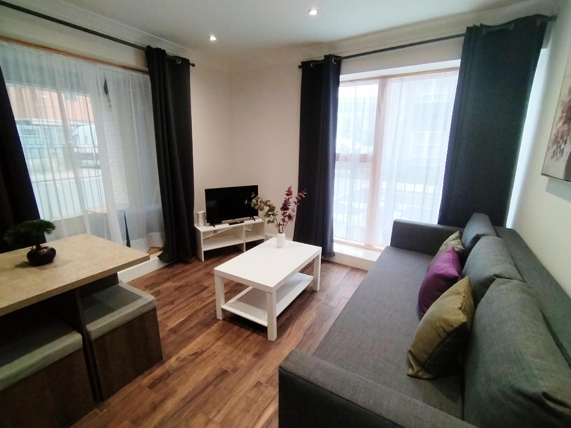 Luxury Near Centre, Near Train Station, E1 Lejlighed